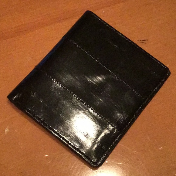 Lee Sands Burgundy Accordion Card and Coin Wallet